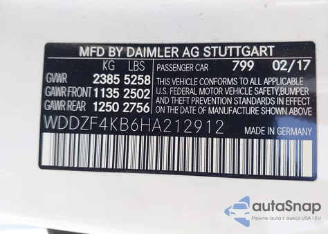 2017 Mercedes-Benz E 300 4Matic z USA, uszkodzony, nr VIN WDDZF4KB6HA212912